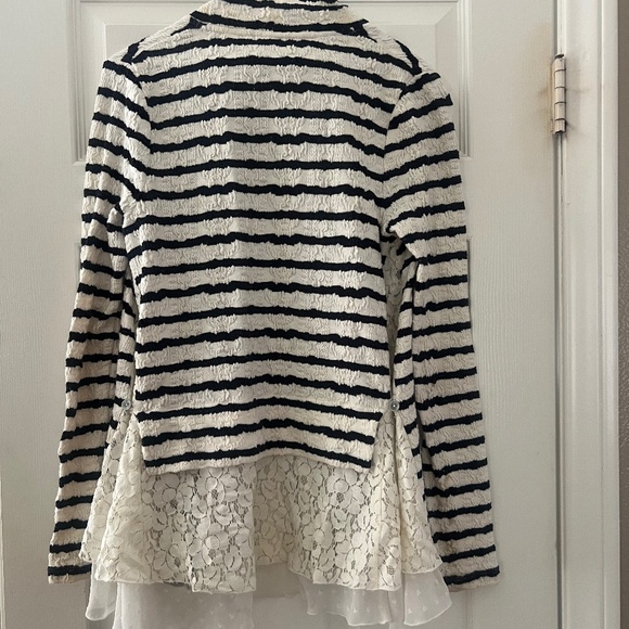 Sweater/jacket - Picture 1 of 2